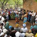 Vabatahtlikuna Malawis: traditsiooniliselt korraldatud abielud võtavad tüdrukud juba varakult koolist ära