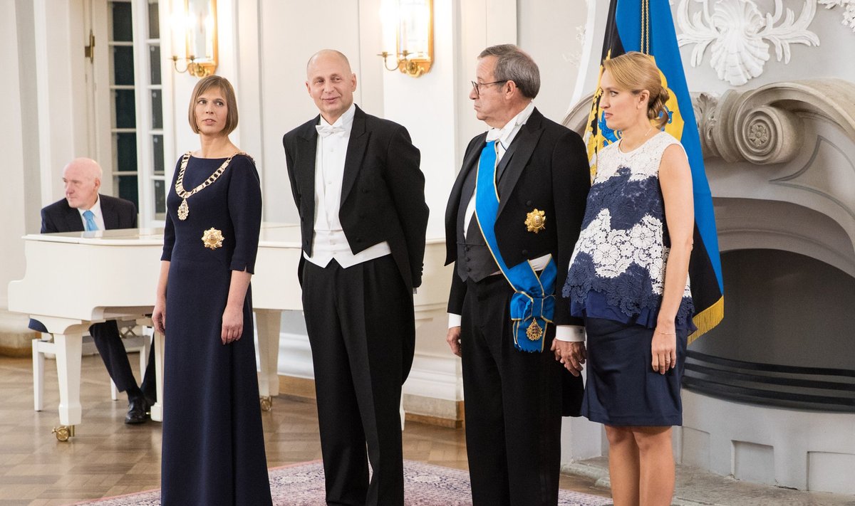 President Kersti Kaljulaidi ja president Toomas H. Ilvese vastuvõtt