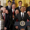 VIDEO: USA president sattus elevusse! Mida NHL-i meisterklubi Obamale kinkis?