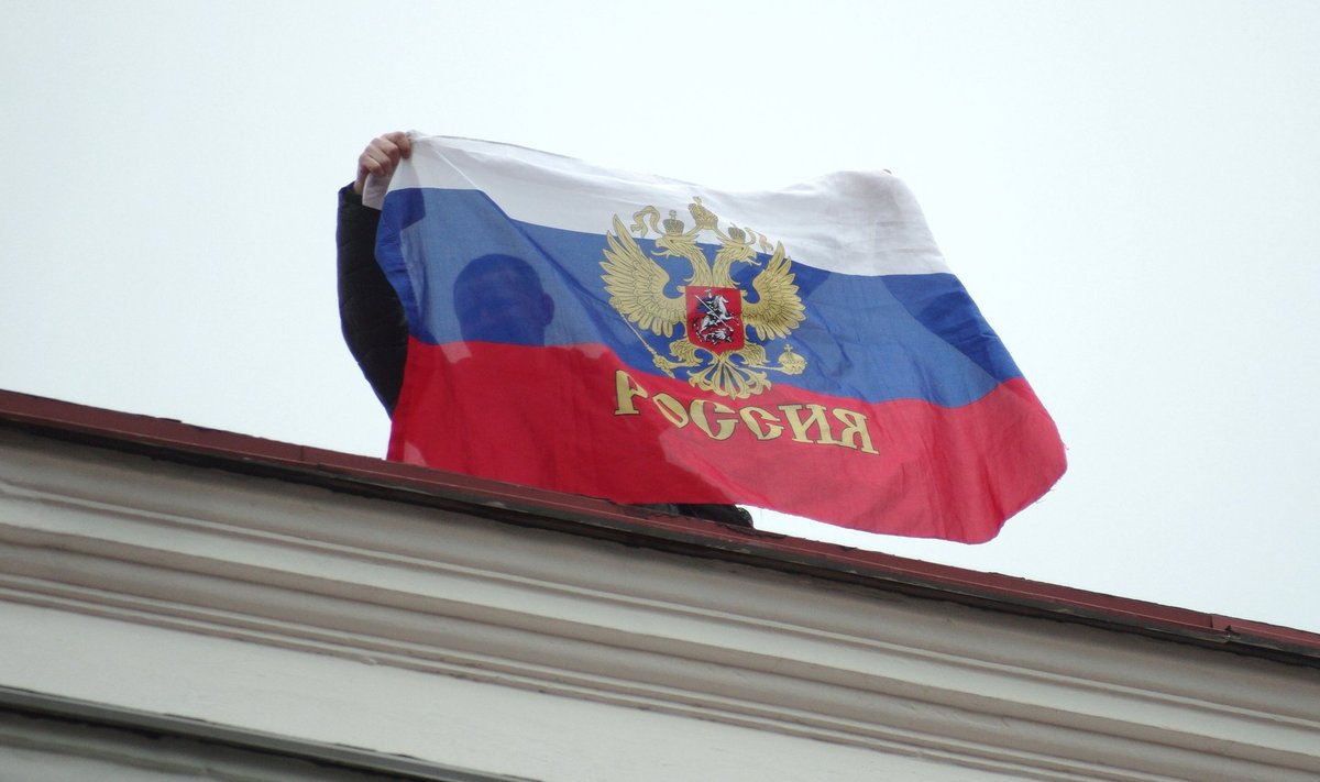 Venemaa või Venemaa-meelsed jõud haarasid Krimmis kontrolli