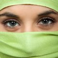 Naine islamimaailmas: meeste rõhumise ohver, kes läänemaailma poolt vabastamist ootab?