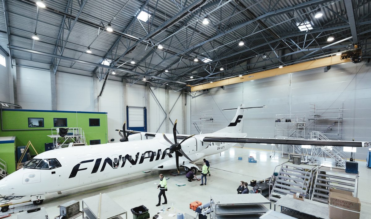 Finnairi lennukid Magnetic MRO juures remondis