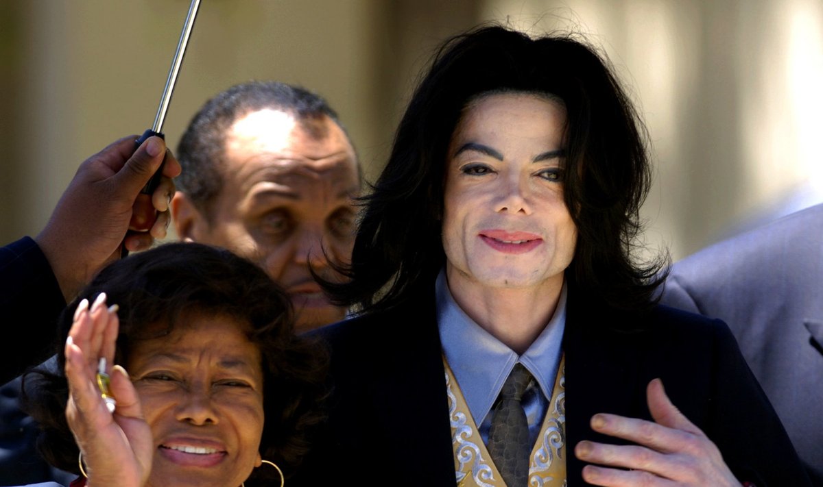 Michael Jackson vanematega