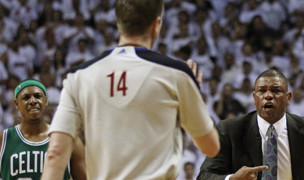 Boston Celticsi peatreener Doc Rivers (paremal), NBA, korvpall