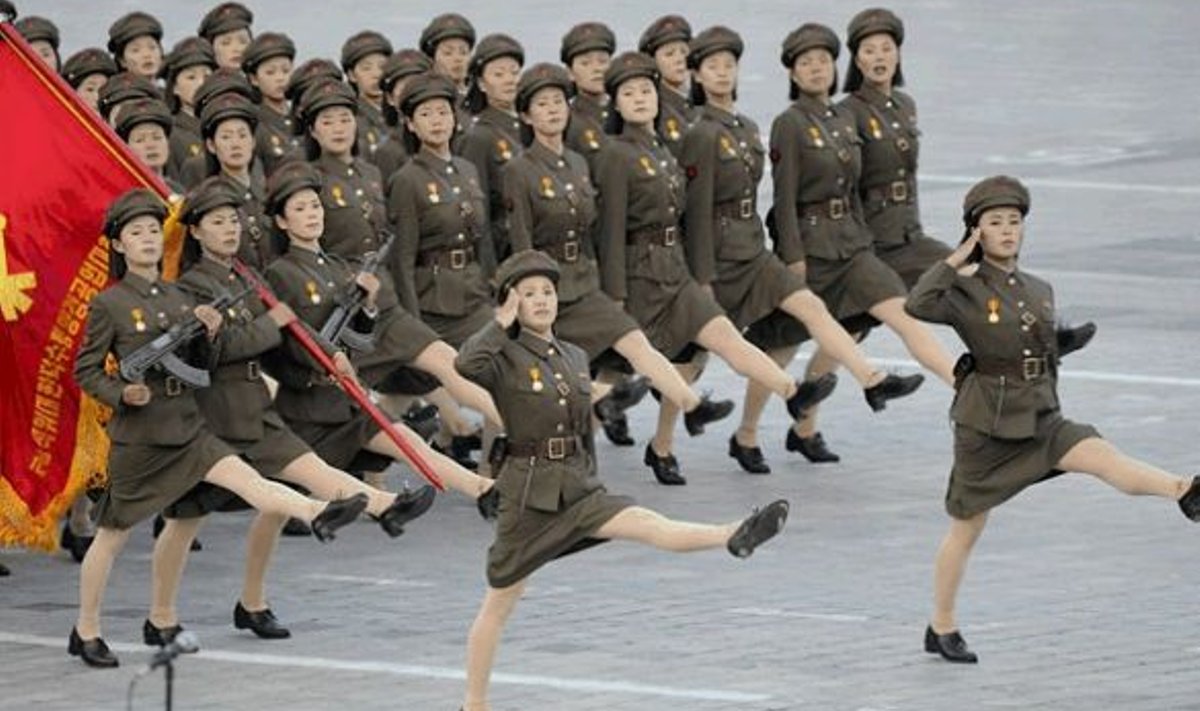 Põhja-Korea naisarmee