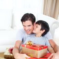 Meestelt meestele: TOP kingitused, mida isadepäevaks tahta