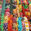 Жители Эстонии стали покупать меньше сладостей и прохладительных напитков