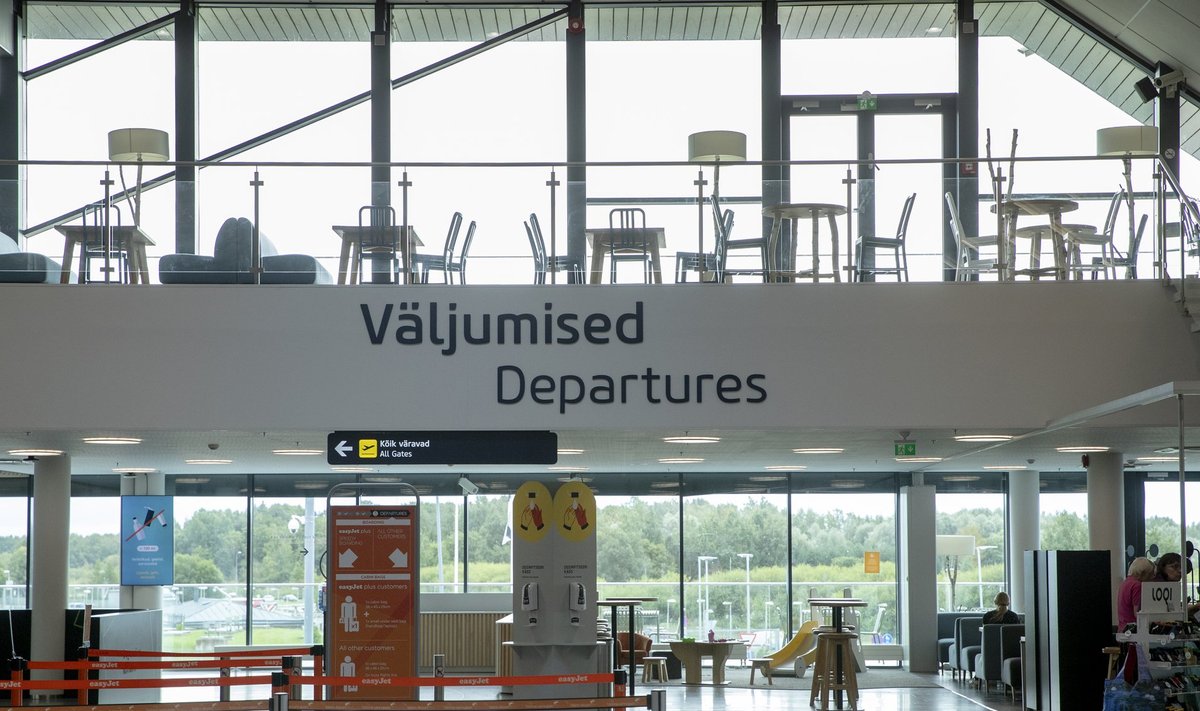 Tallinna lennujaamas valitseb praegu vaikelu, sest tühistatud on nii enamik pakettreise kui ka otselende.