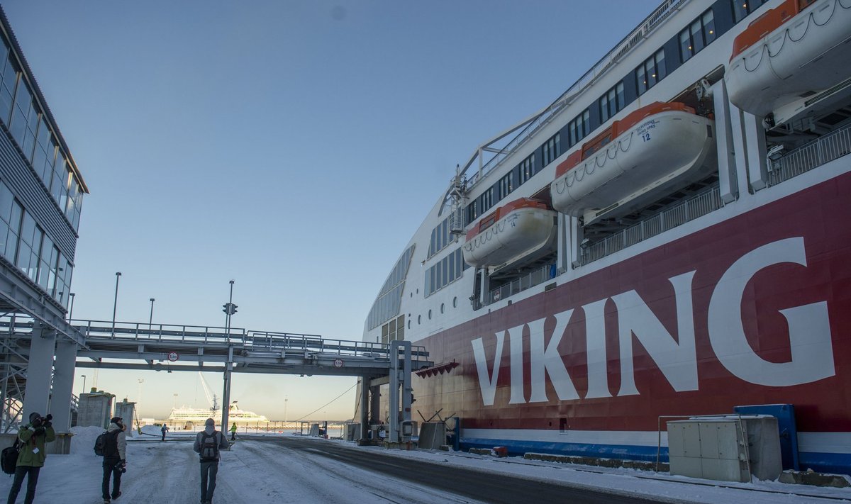 Viking XPRS saabub esimest korda Eesti lipu all Tallinna sadamasse