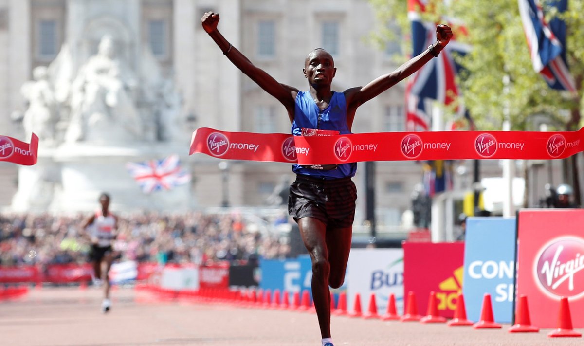 Daniel Wanjiru võidab Londoni maratoni