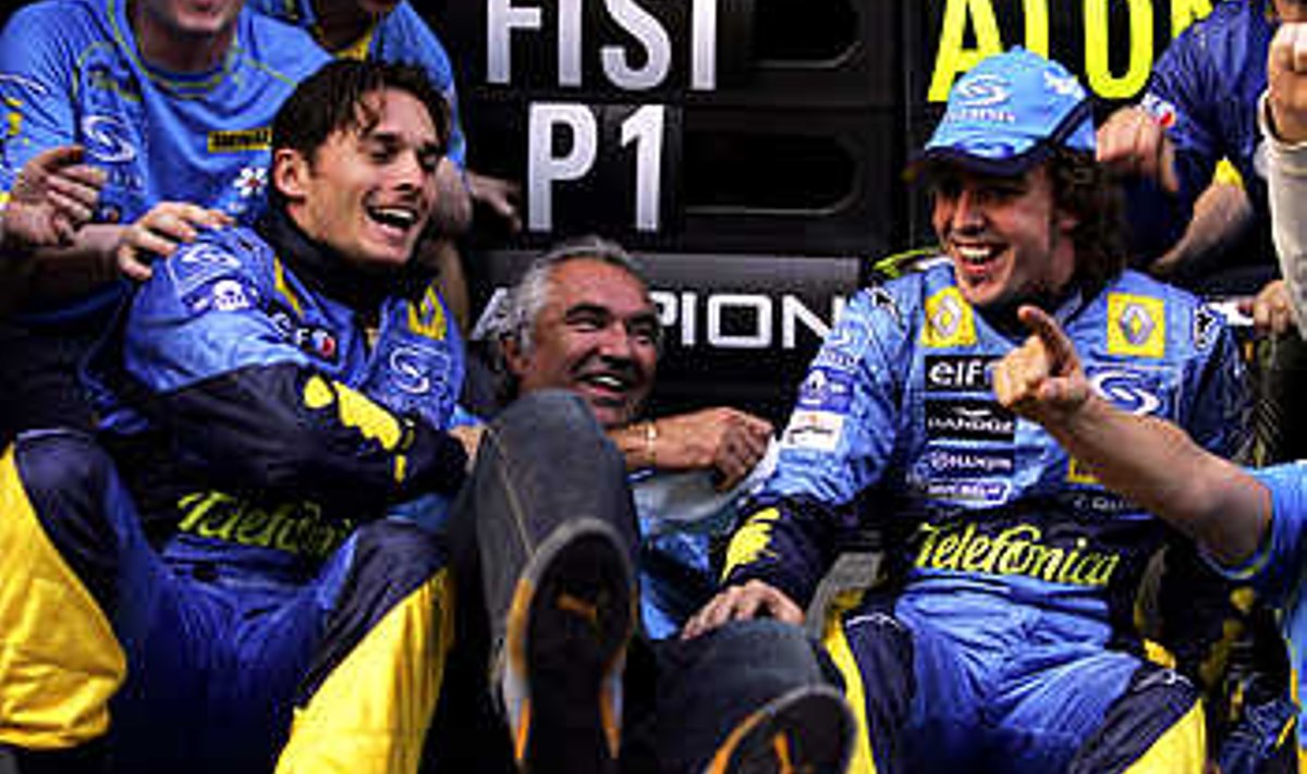 Fernando Alonso & Renault’ tiim.  LAT