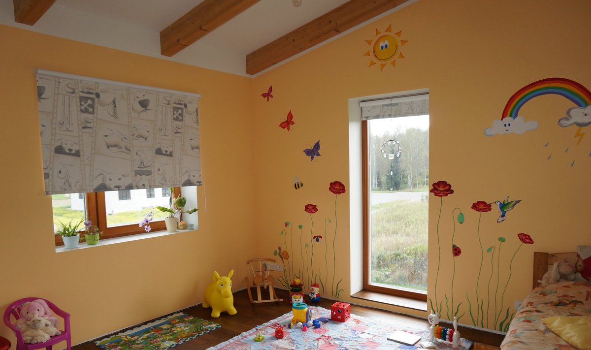 Fotovõistlus "Äge lastetuba": Retro-mänguasjadega rõõmus tuba