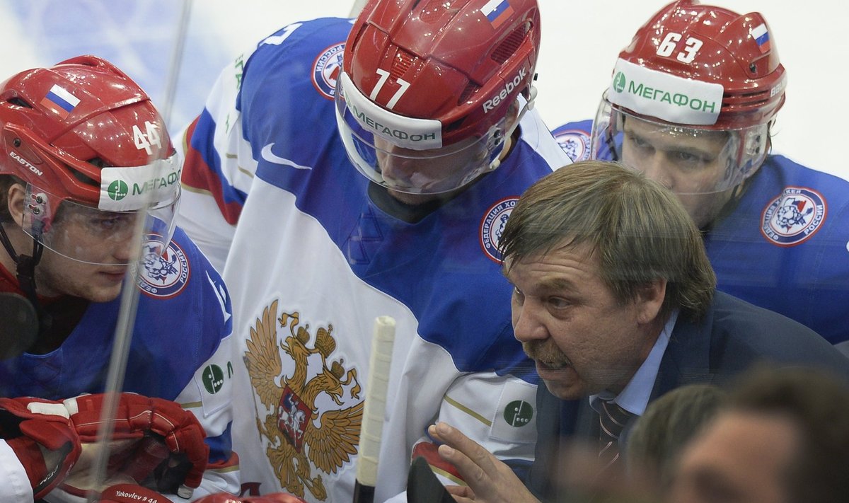 Олег Знарок и сборная России по хоккею