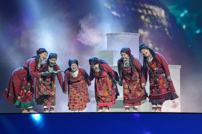 Eurovisioon 2012, Bakuu, Natalja Pugatšova on kõige väiksem, kuid kõige säravam