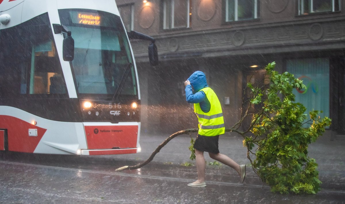 Seesugune torm kostitas Eestit 2021. aasta juuni lõpus. Milline aga tuleb selle nädalavahetuse ilm?