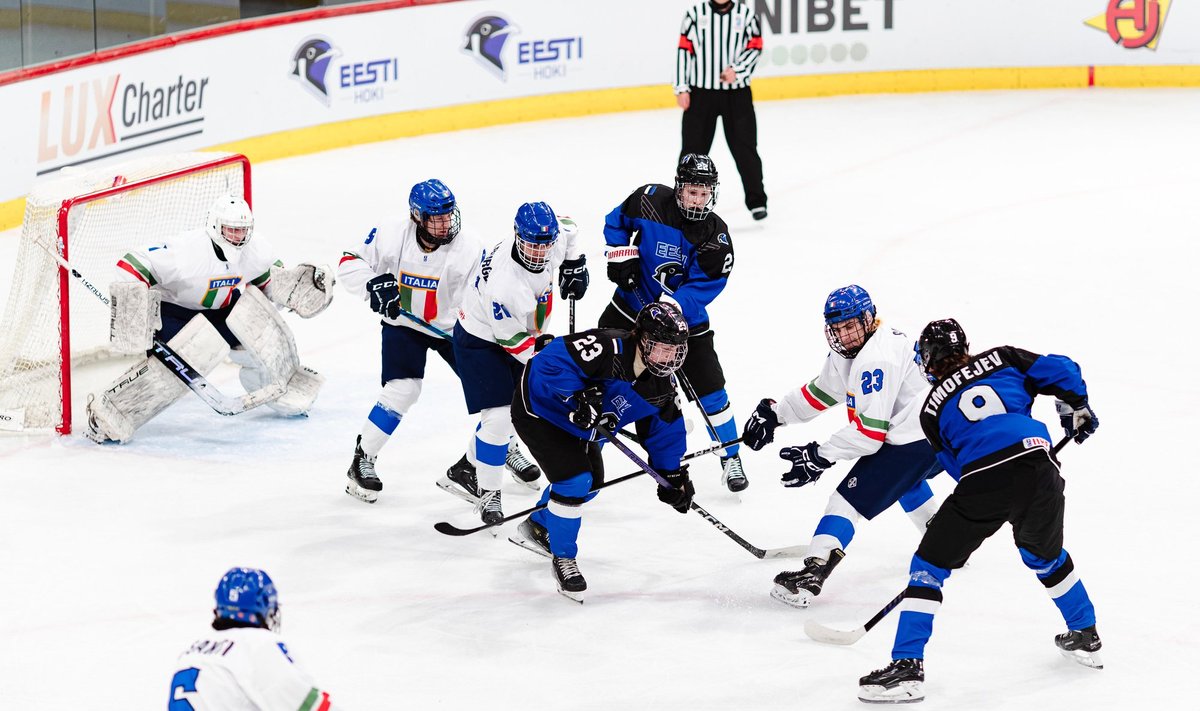 Eesti U18 jäähokikoondis kodusel MM-turniiril.
