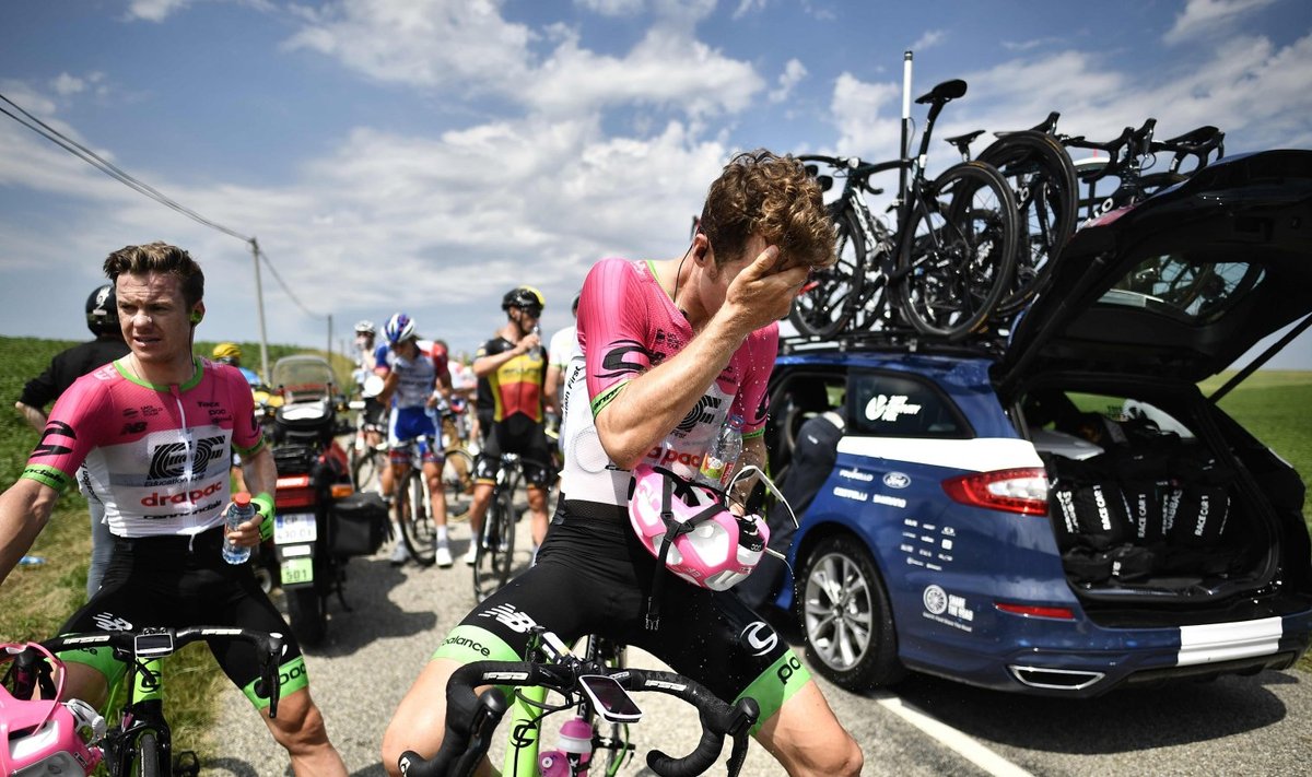 Tour de France'il toimunud protesti käigus viga saanud jalgrattur