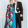 FOTO | Luisa ja Taavi Rõivas poseerivad Cannes’i luksushotelli taustal, kus öö maksab 800 eurot