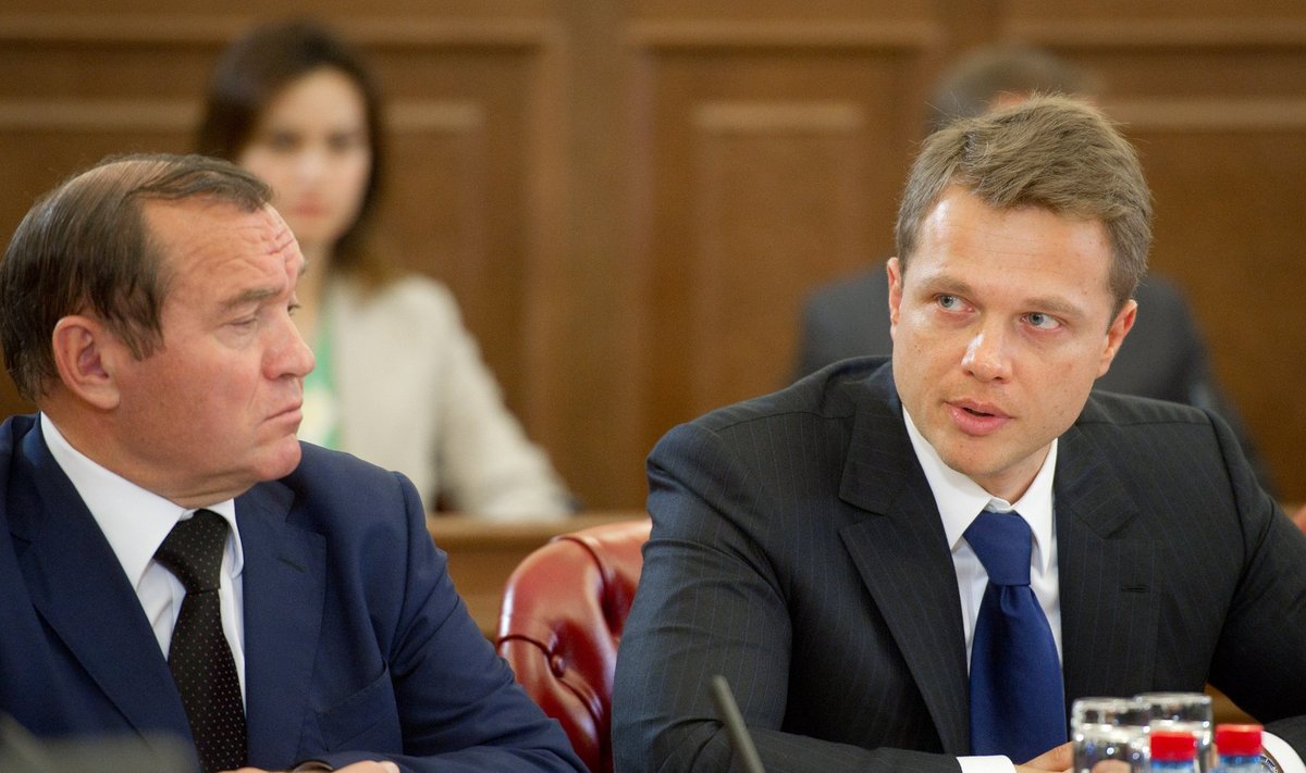 Sergei Sobyanin chairs meeting on current issues