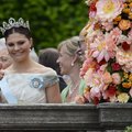 LOE, kuidas kroonprintsess Victoria Kate Middletoni matkib!