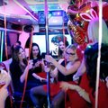 Можно ли в Эстонии устраивать вечеринки в специальном автобусе? Ответ полиции