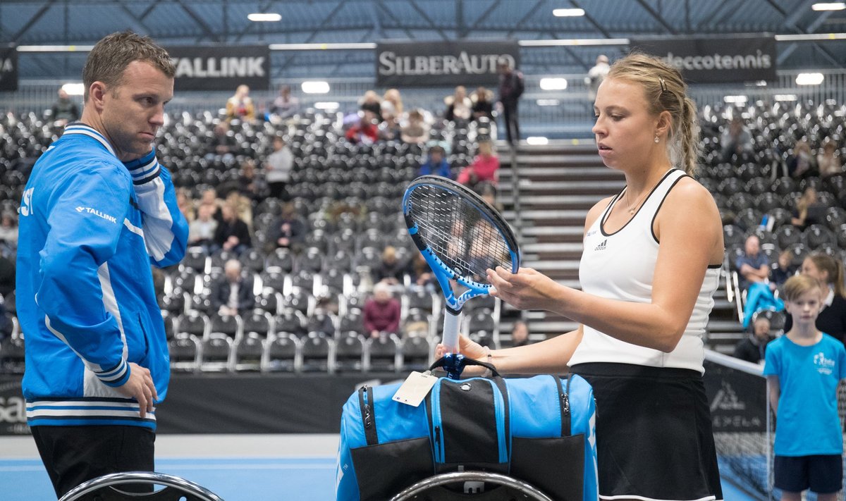Märten Tamla ja Anett Kontaveit 2018. aasta Fed Cupi matšil Tallinki tennisekeskuses.