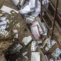 ФОТО | Горхолл после съемок "Довода" находится в плачевном состоянии: вокруг куча мусора, фонари снова разбиты