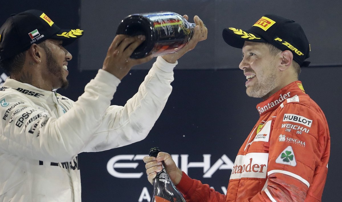  Lewis Hamilton ja Sebastian Vettel