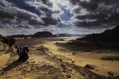 Кадри всегда нравились пустыни и их особая атмосфера.
