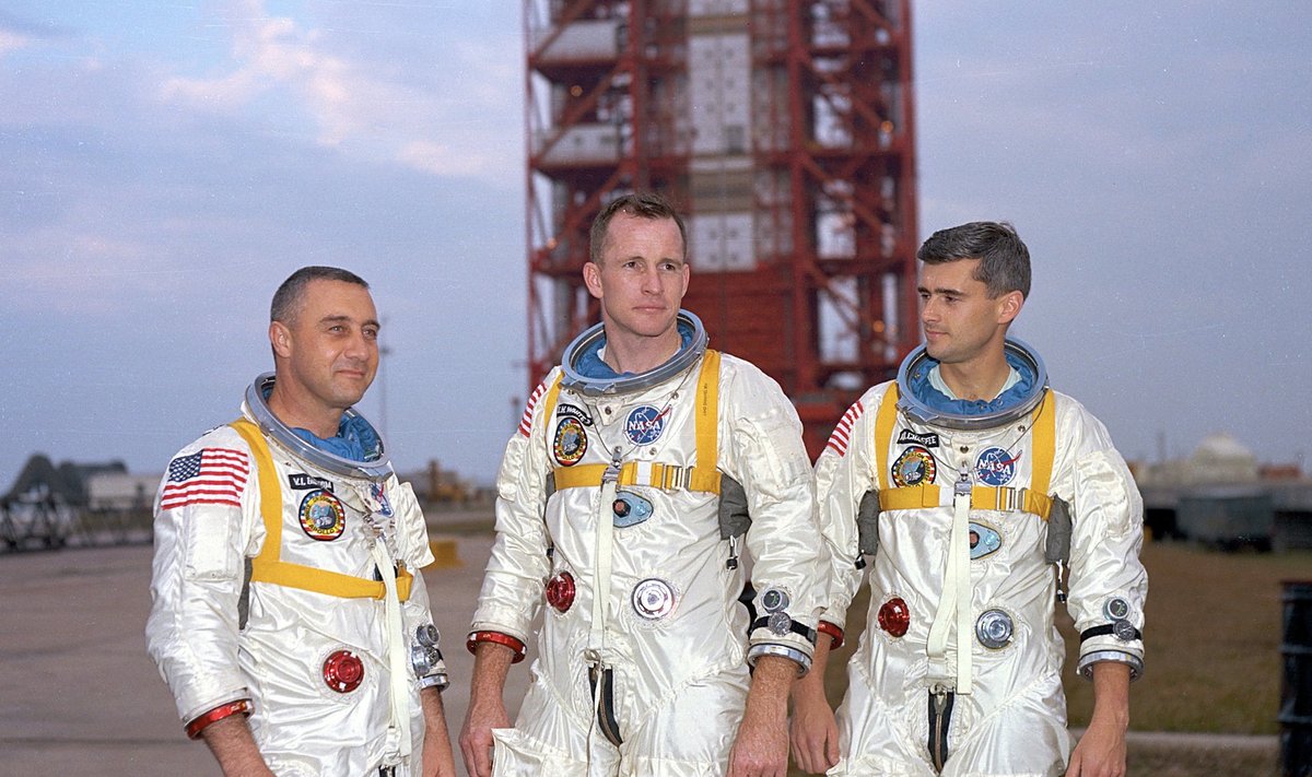 Apollo 1 meeskond: (vasakult paremale) Ed White, Gus Grissom, Roger Chaffee