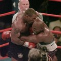 Evander Holyfieldi kõrvast tüki hammustamine tõi Mike Tysonile sisse miljoneid dollareid