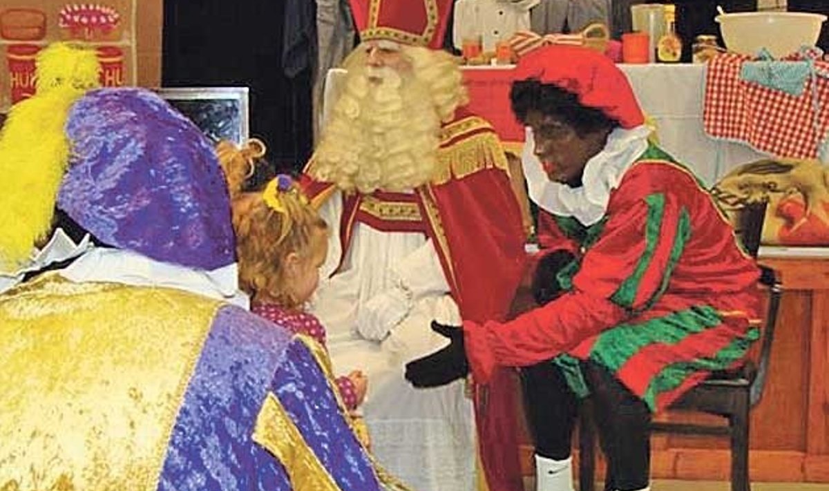 Hollandi lastele jagavad jõulukinke Sinterklaas ehk Püha Nikolaus  ja Zwarte Piet ehk Must Peeter.