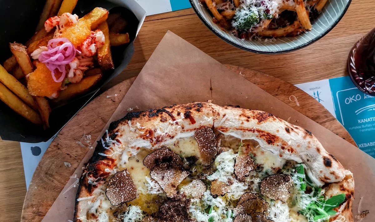 Oko menüü on suunatud trenditeadlikule noorele. Toit on kokku pandud viimase moe järgi ja sobiks hästi mõne foodie Instagrami.