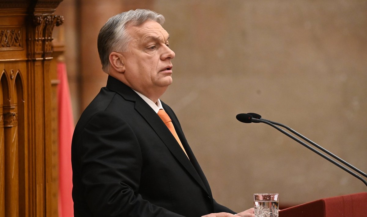 Viktor Orbán vahetult enne hääletust, millega kiideti heaks Rootsi liitumine NATO-ga.