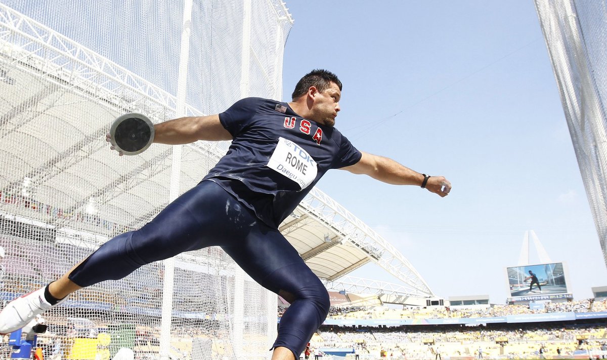 Jarred Rome of the U.S. competes in the men's discus throw qualifying event at the IAAF World Championships in Daegu
