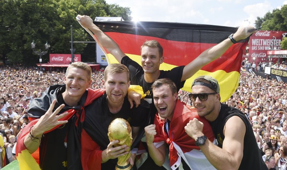 Sel aastal jalgpalli Weltmeister’iks kroonitud Saksamaa kuulutati äsja maailmameistriks ka kõige meeldivama riigina. USA on troonilt tõugatud.