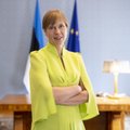 Moeekspert Kersti Kaljulaidi aastapäevakomplektist: üle aastate õnnestus tal üks detail hiilgavalt