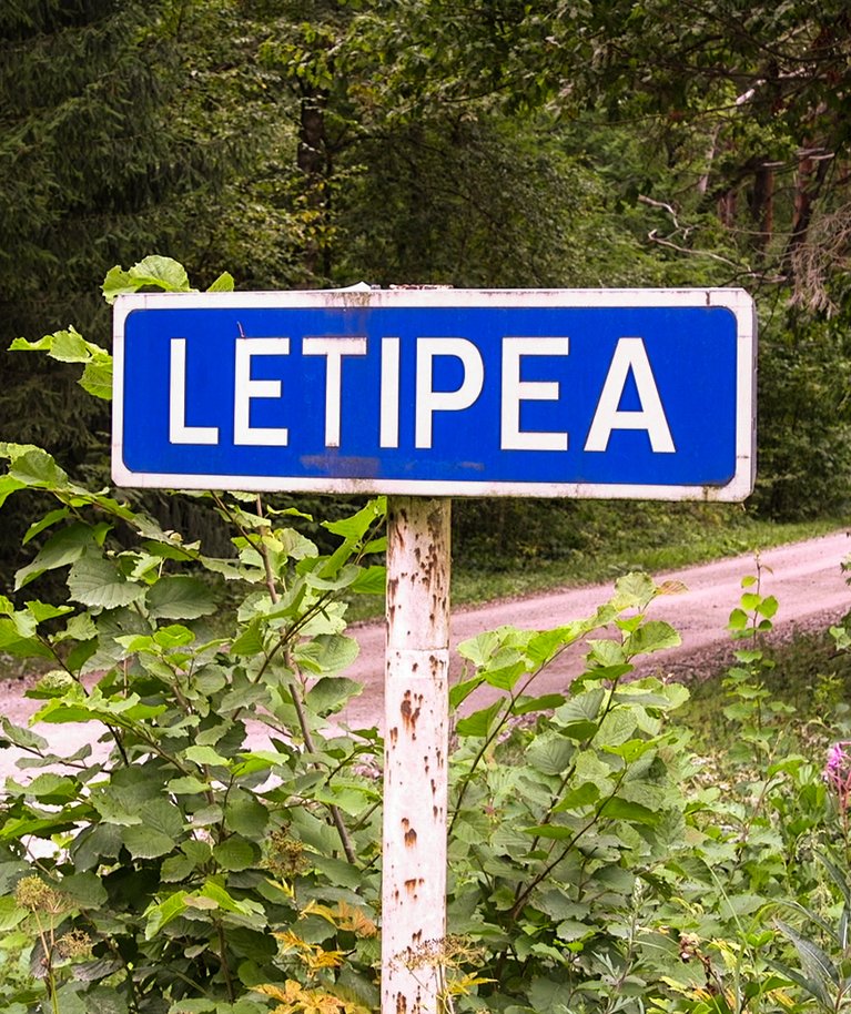 Letipea oli suvituskoht, mis ühtlasi asus piiritsoonis. Pidevalt oldi NSVL-i piirivalvurite silme all.