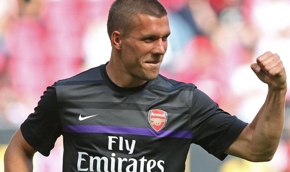 Lukas Podolskilt esimeses ametlikus mängus Arsenali eest kaks väravat - võib rahule jääda.