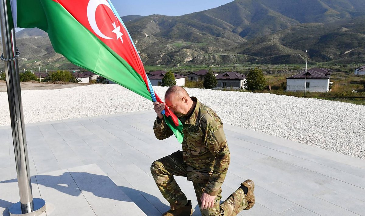 Вернув Карабах, Азербайджан «восстановил свое достоинство», сказал Алиев