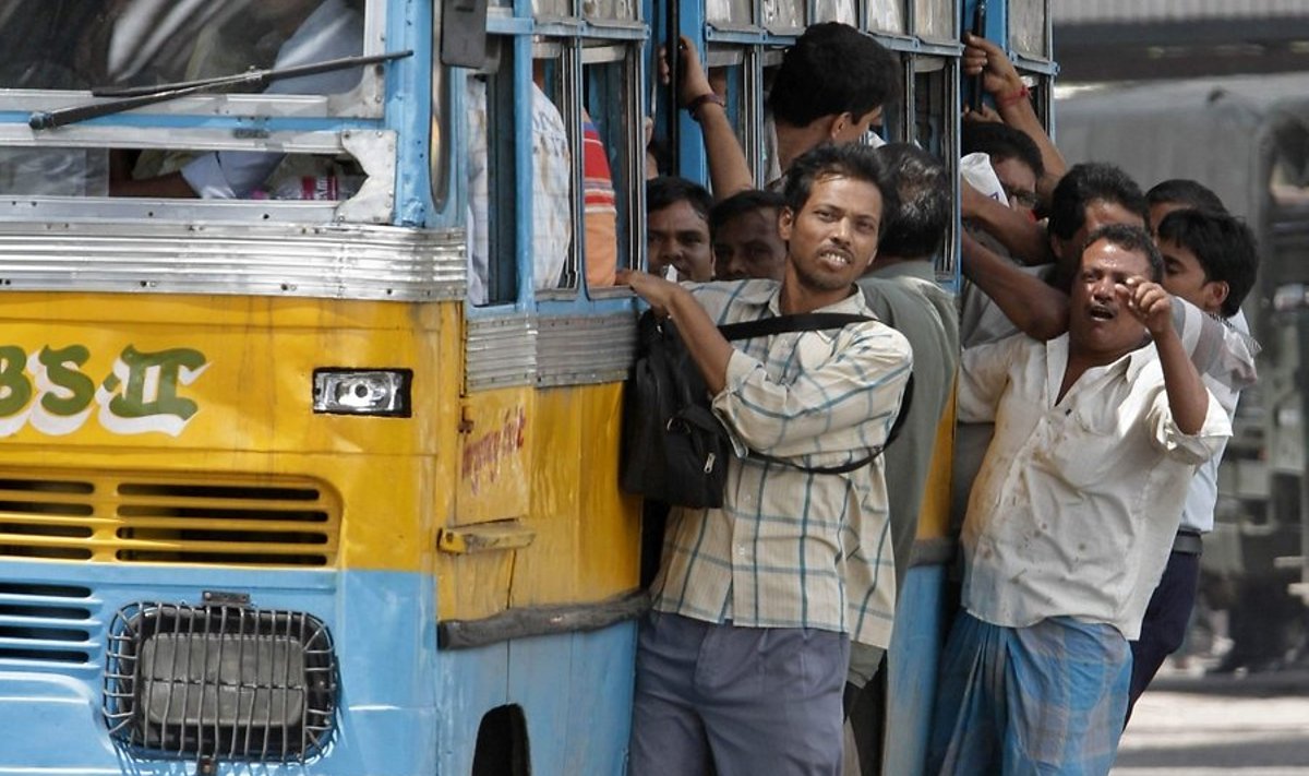 India buss