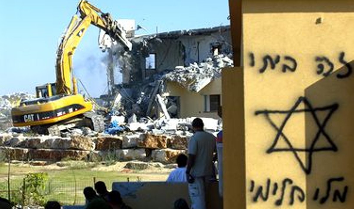 Kopp hävitab Dugiti juudiasulat Gazas