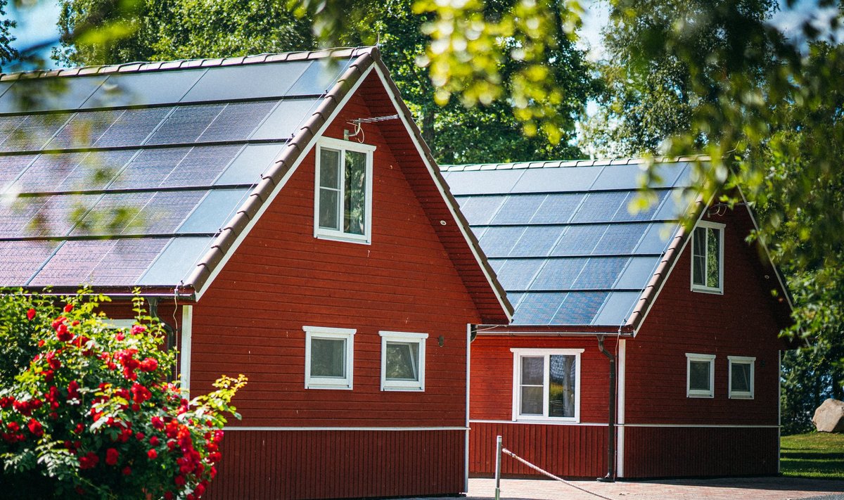 Solarstone’i missioon on muuta hoonesse integreeritud päikeselahendused elamute ja infrastruktuuri ehitamisel standardiks.