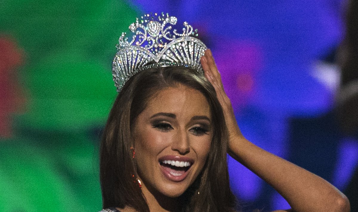 Miss Nevada Nia Sanchez - Miss USA 2014 võitja