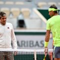 Nadali onu ja endine treener: Nadal suudab mängida Federeri vanuseni