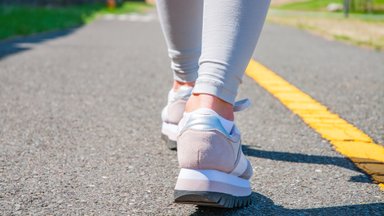 Mahukas uuring: kõndimise kasulikkus avaldub juba 4000 sammu peale