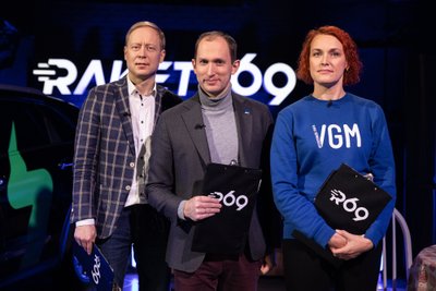 Raine Pajo (vasakul) koos Aigar Vaigu ja Ingrid Rõigasega "Rakett69" võttel.