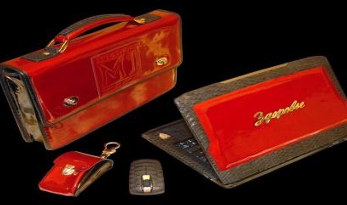 Püütoninahast komplekt MJ Ferrari Gold Leather Private Edition