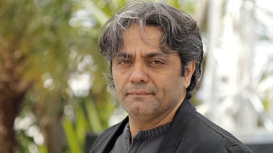 В Иране приговорили к восьми годам заключения режиссера Мохаммада Расулофа. Его фильмы побеждали в Каннах и на Берлинале