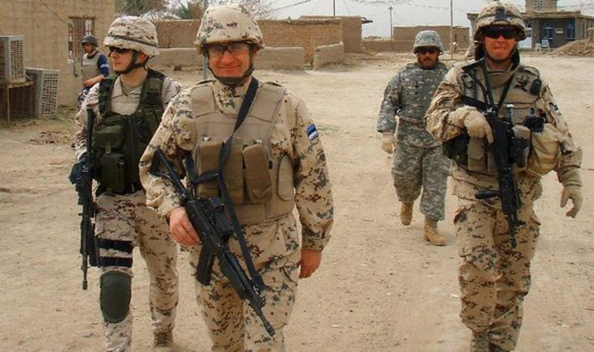 MEIE OMA KÕRBEREBANE: Kindralleitnant Ants Laaneots Iraagis tänavu märtsis.